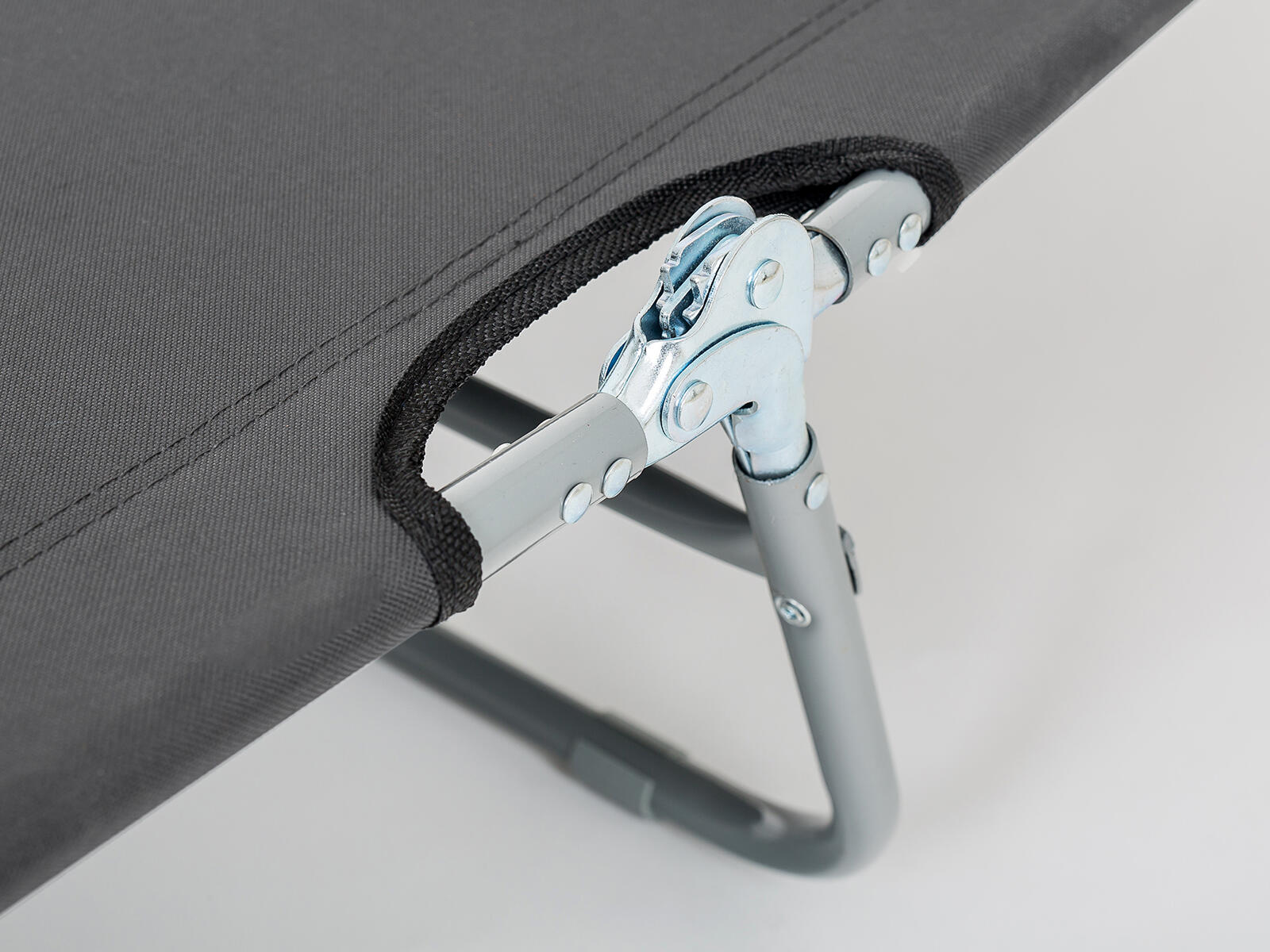 lehátko SUNBAY kov.186x53x24cm ANTR, nosnost 100kg 4 Kg MTA MAXMIX Sklad14 767917