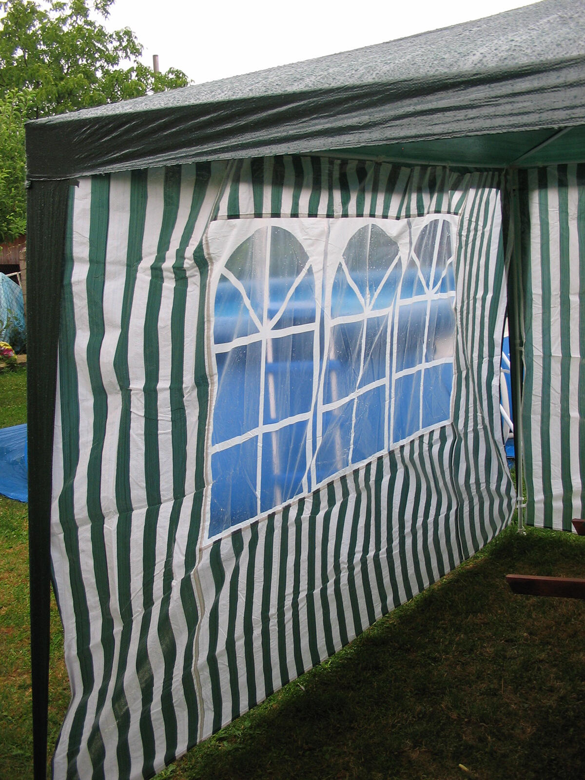 stěna k altánu 295x190cm s oknem PRUHY BÍ/ZE 0 Kg MTA MAXMIX Sklad14 767920