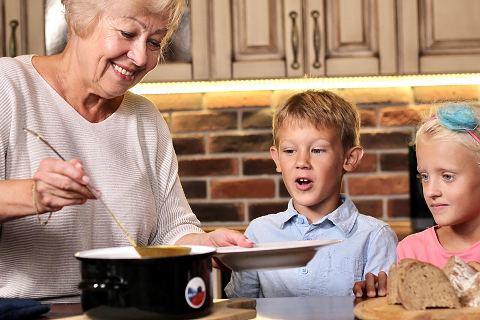 poklice BELIS STANDARD 234/28cm 0.75 Kg MTA MAXMIX Sklad14 203377