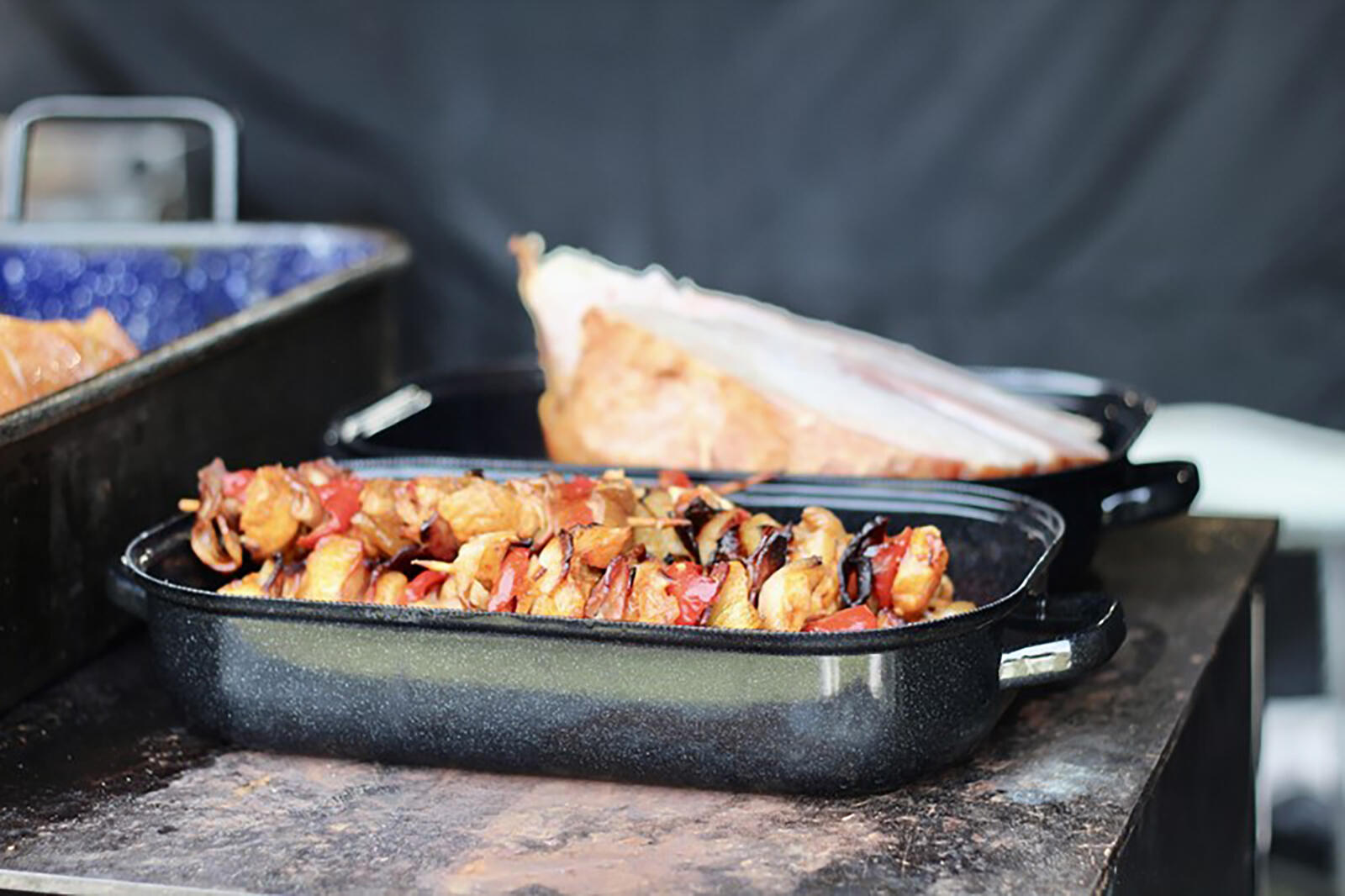 pekáč 40x26cm smalt.povrch 2díl. vlnka