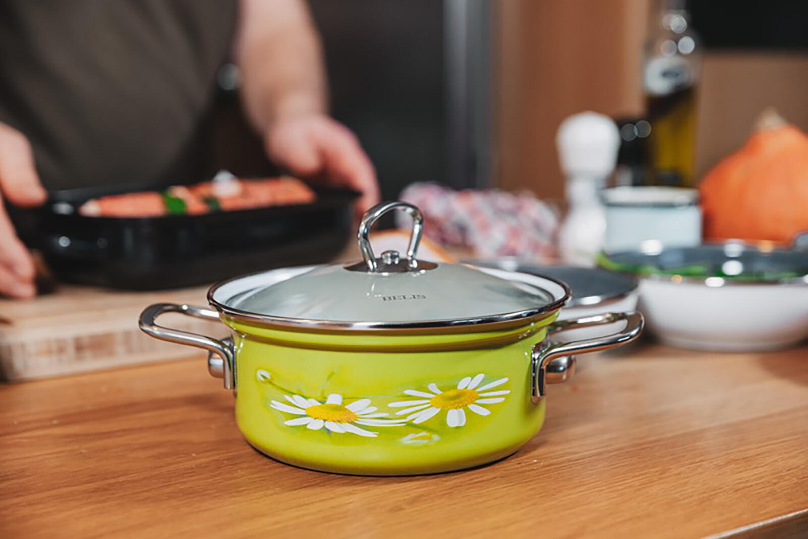 rendlík BELIS DAISY 16cm 1,4l se skleněnou poklicí