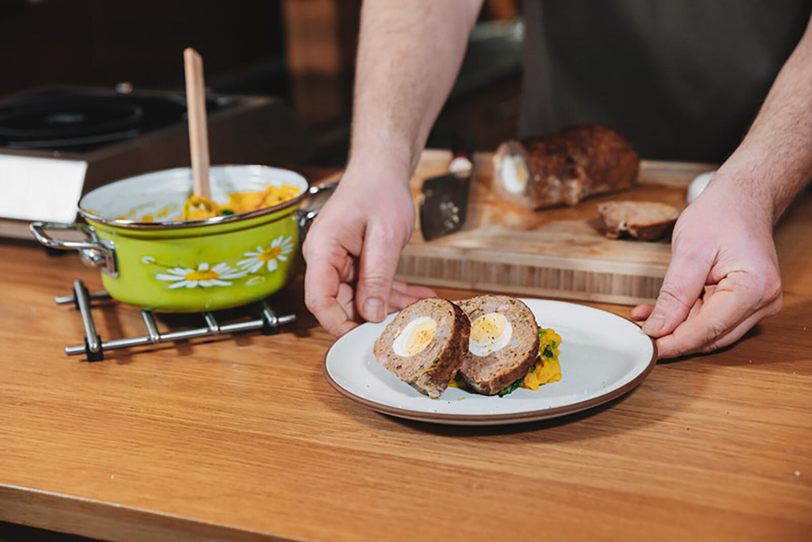 rendlík BELIS DAISY 16cm 1,4l se skleněnou poklicí