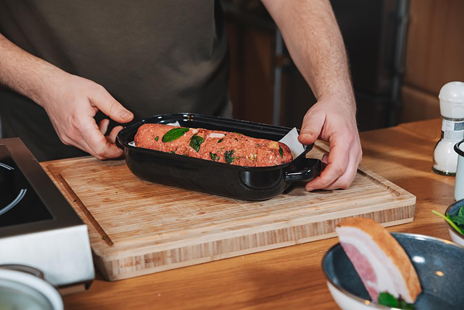 pekáč 25x17cm smalt.povrch 2díl. hladký