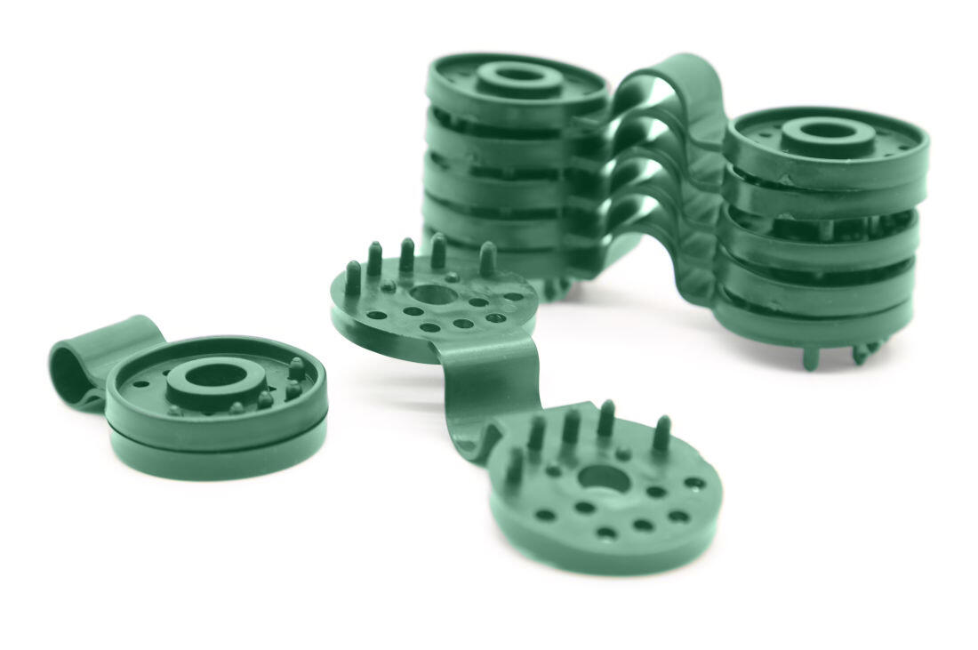 upínka k síti tkané stínící PE+UV, 10,2x4cm (20ks) 0.15 Kg MTA MAXMIX Sklad14 791869