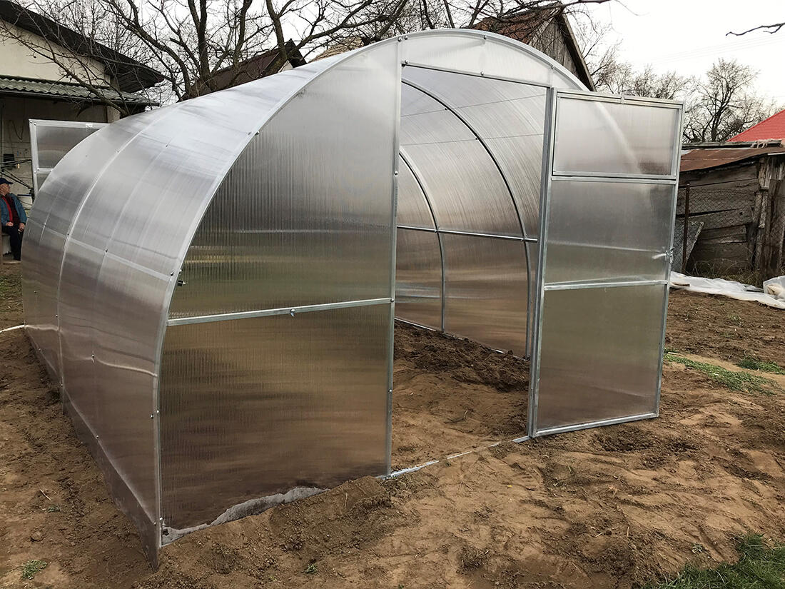 skleník zahradní GENIO 3x4 m oblouk, polykarbonát