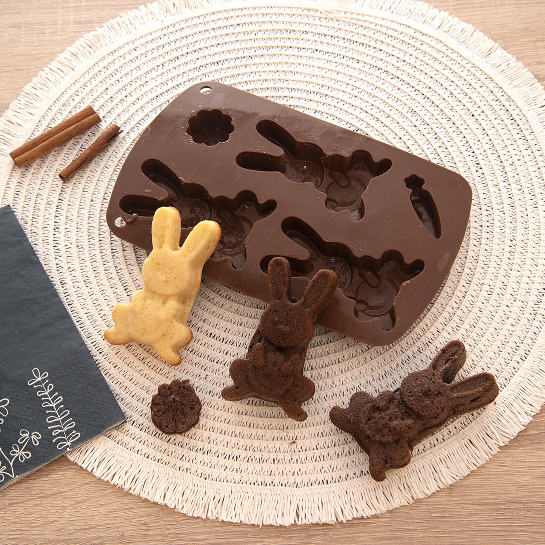 forma ZAJÍČCI 3ks 21x13,5x1,5cm silikon HN 0.07 Kg MTA MAXMIX Sklad14 282172