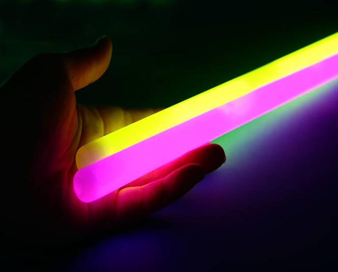 tyčinka svítící 15x250mm PE mix barev 0.04 Kg MTA MAXMIX Sklad14 792815