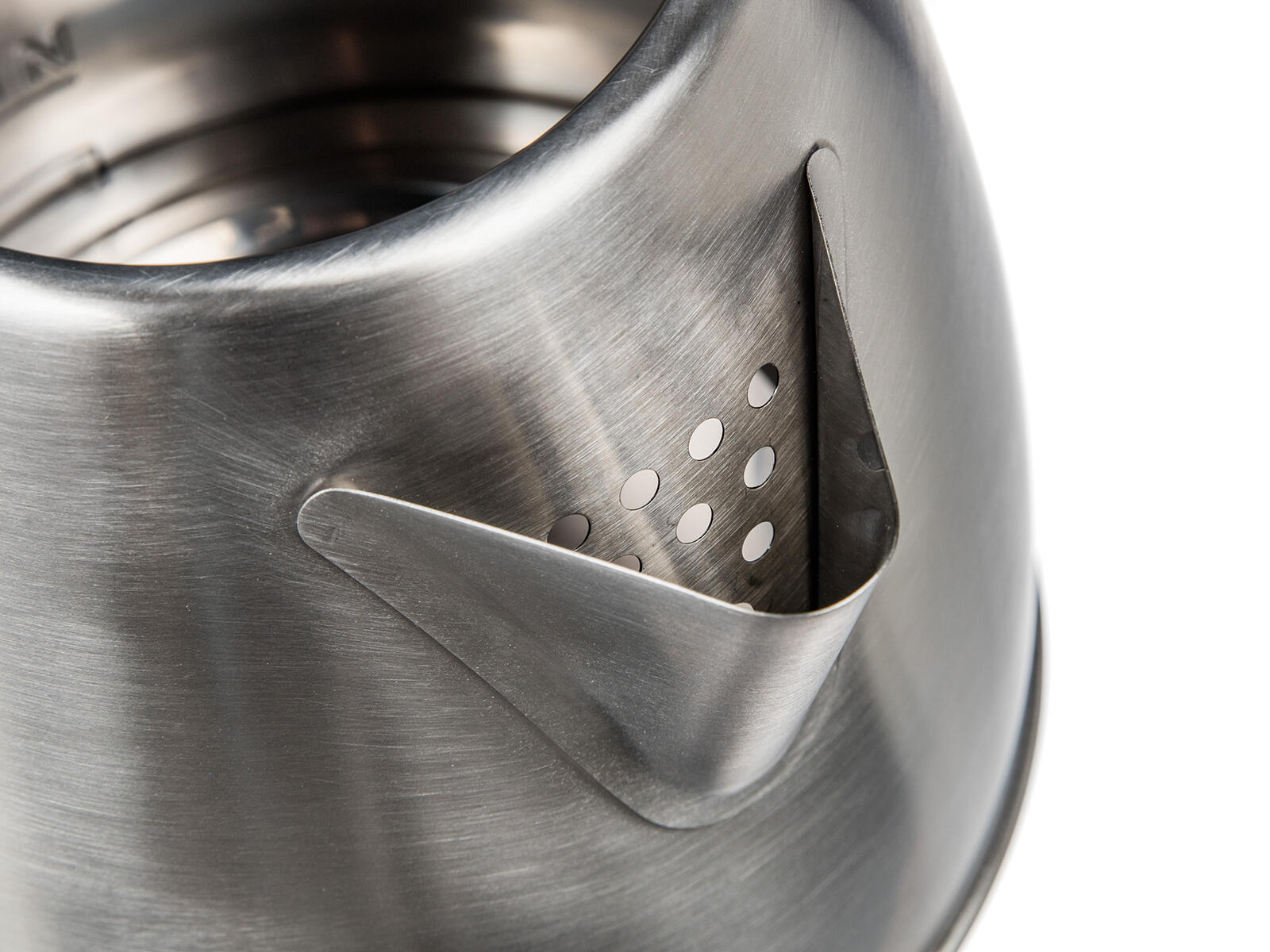 konvice rychlovarná CLARION 1,5l nerez 1500-1800W 0.86 Kg MTA MAXMIX Sklad14 370610