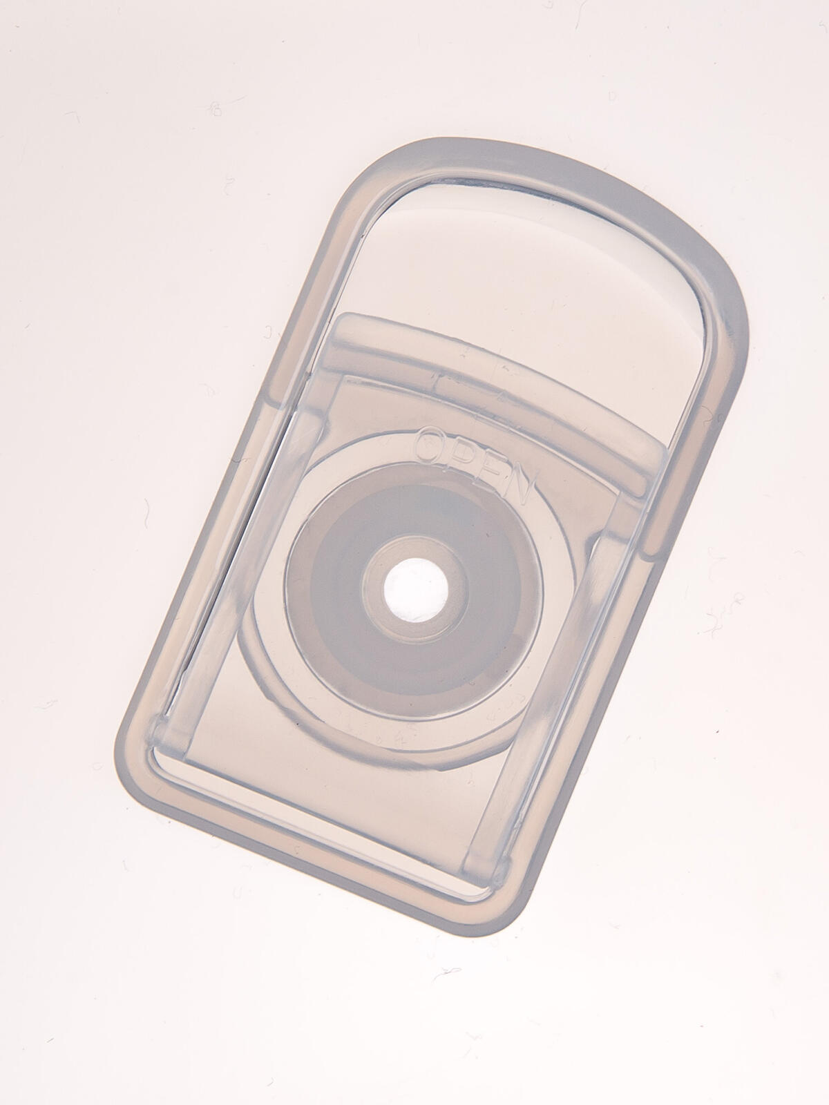 dóza LORA čtverc. 0,75l 15,5x15,5x6,5cm skl.+PP víčko TRA/BORDO 0.53 Kg MTA MAXMIX Sklad14 267408