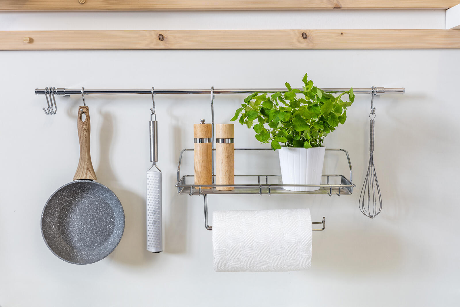 tyč závěs.na kuch.náčiní 90cm VARIELLA 0.47 Kg MTA MAXMIX Sklad14 267306