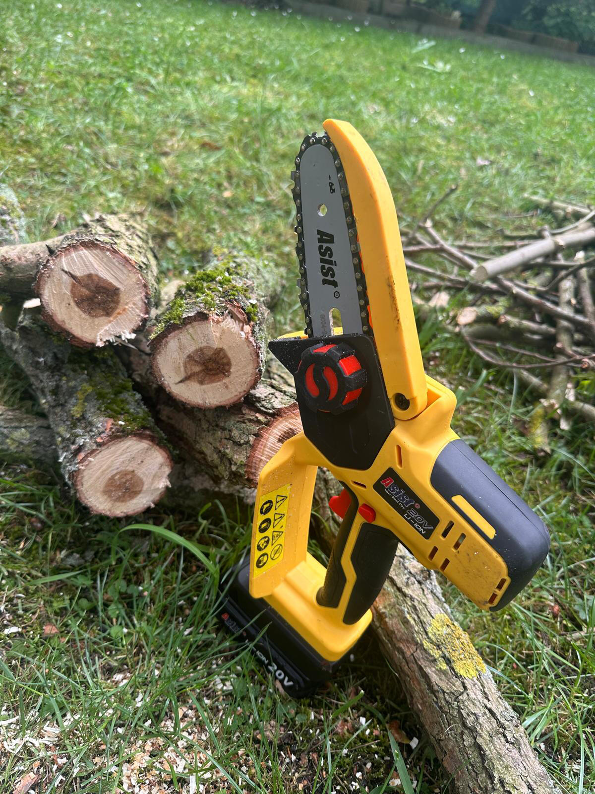 pila řetězová Aku 20V ASIST 1.5 Kg MTA MAXMIX Sklad14 723780