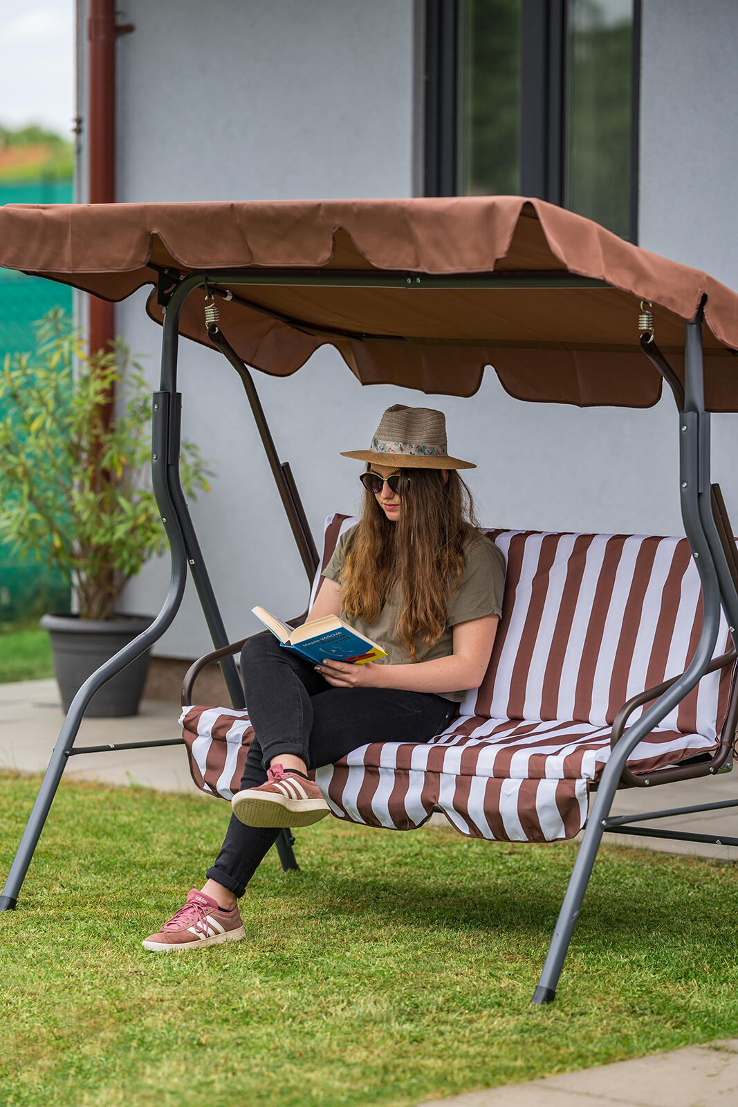 houpačka zahradní PANAMA 170x110x153cm HN/BÍ