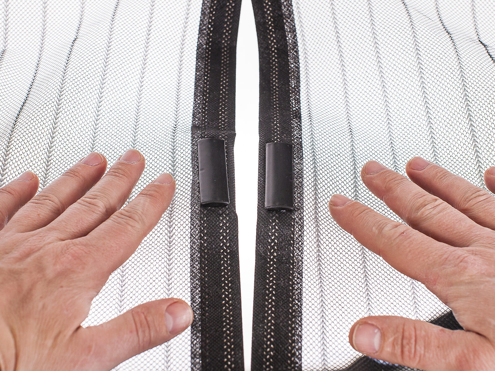 síť proti hmyzu do dveří 100x210cm ČER suchý zip 0.3 Kg MTA MAXMIX Sklad14 767123